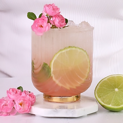 Non-alcoholic Grapefruit G&T